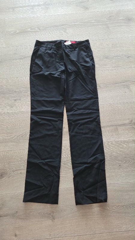 Hugo Boss buxur