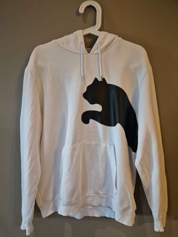 Puma hvít hettupeysa
