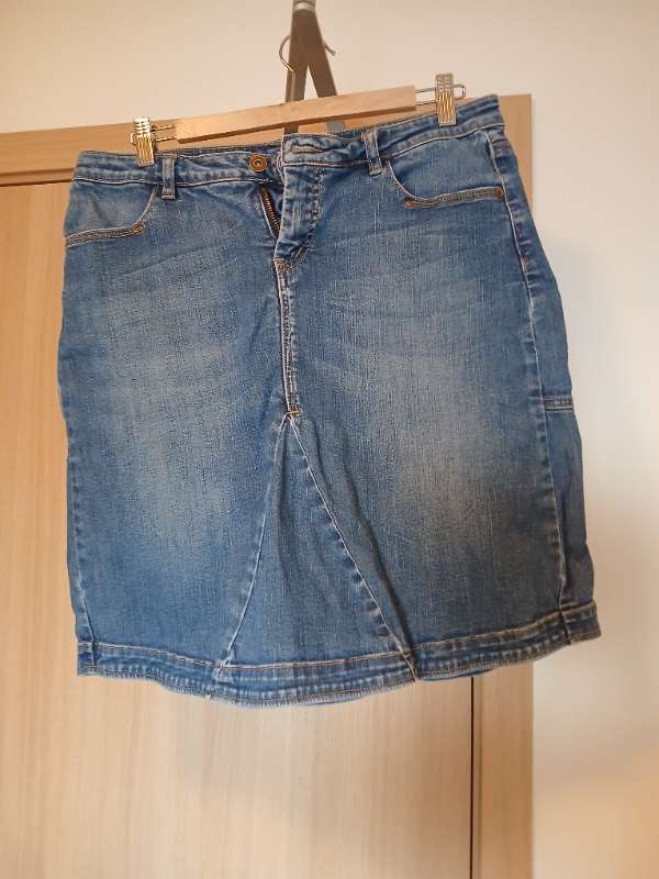 Blátt vintage gallapils