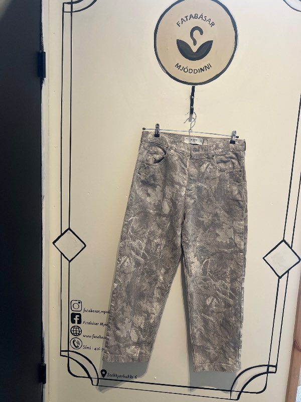 Hollister baggy gallabuxur