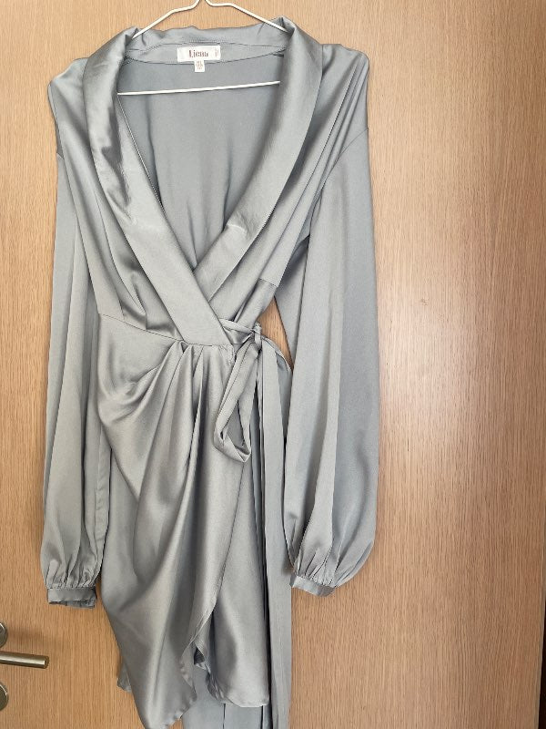 Kjóll Liena ljósgrár