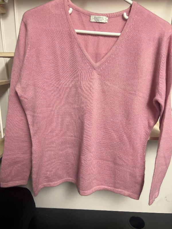 Cashmere bleik peysa