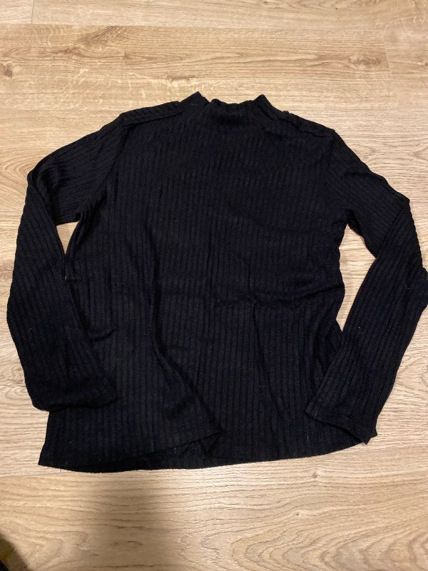 Zara sv. rúllukragi