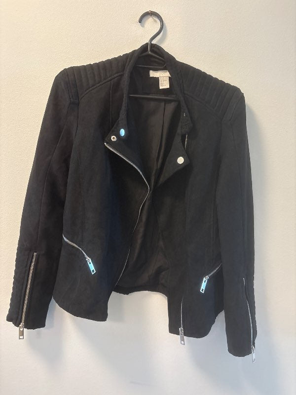 Svartur H&M suede jakki