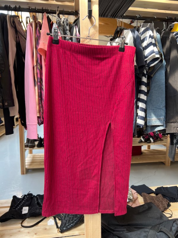 Forever21 pillur rautt