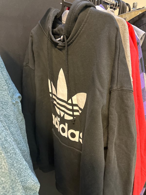 Peysa adidas
