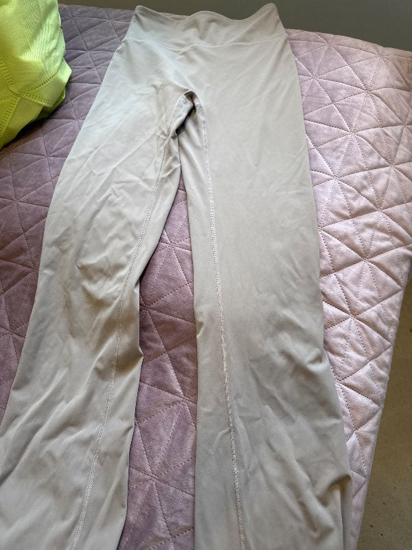 Musera ljosbrunar yoga pants