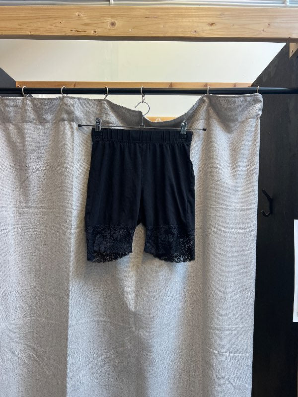 lindex blúndubuxur