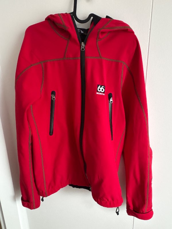 66N Vatnajökull softshell rauður S
