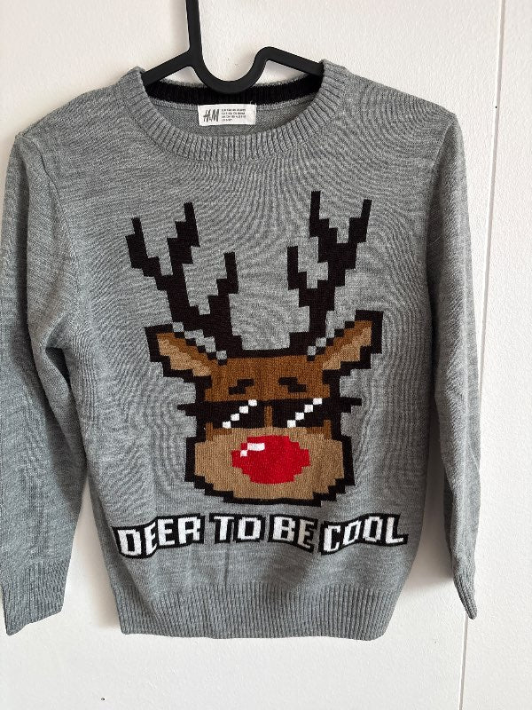 HM jólapeysa Deer to be