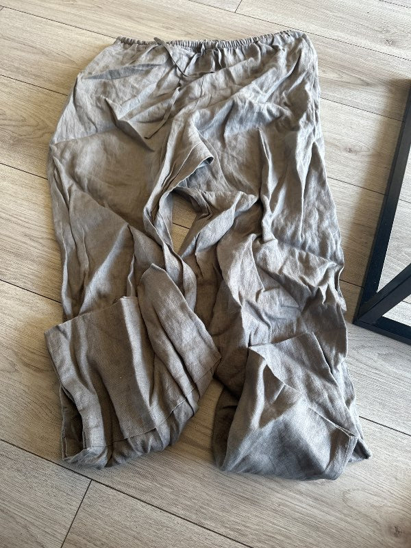 Zara hör buxur