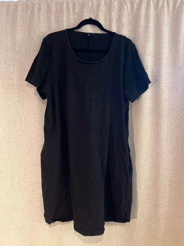 MyWear svartur bolakjóll m vösum