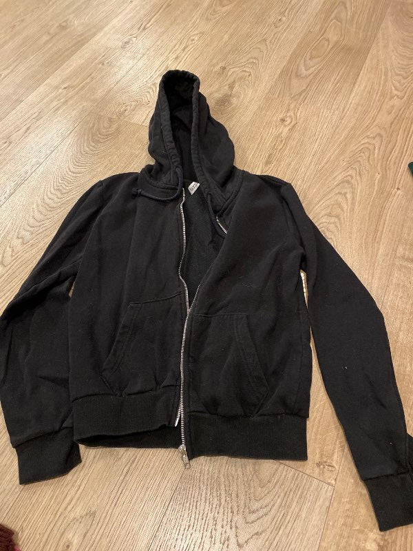 HM sv. rennd hettupeysa