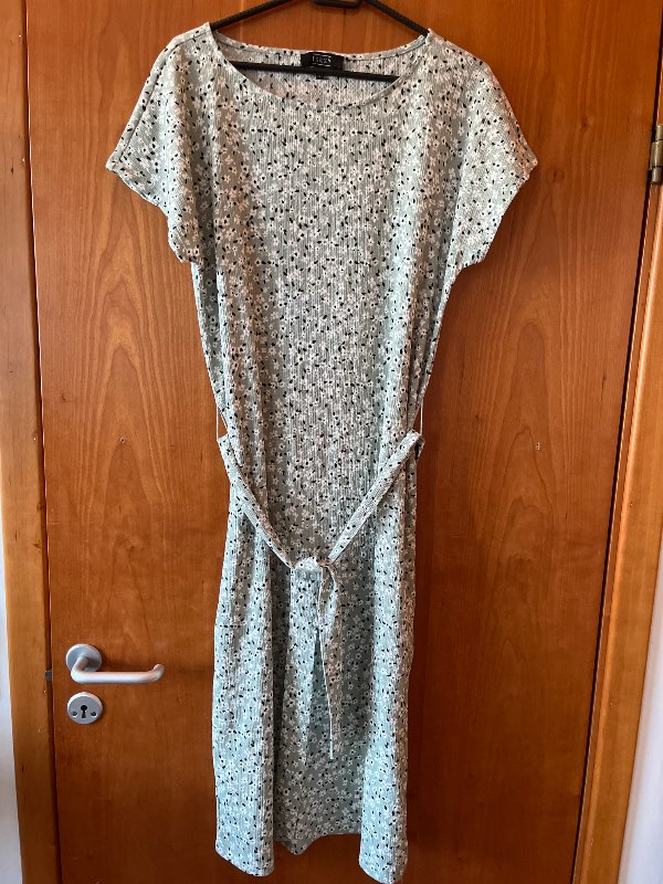 Grænn kjóll ES&SY st.40