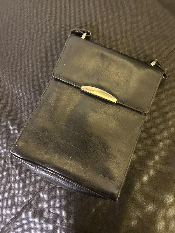 Vintage svört taska