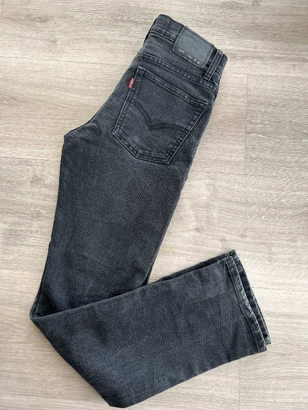 levis buxur