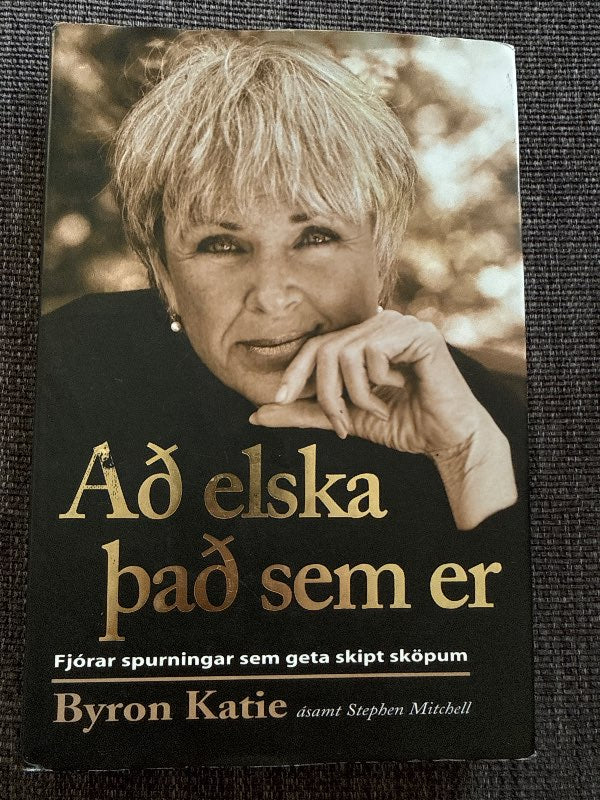 Bók Að elska það sem er