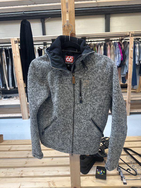 66 N vindur jakki