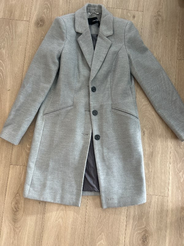Vera moda kápa grá