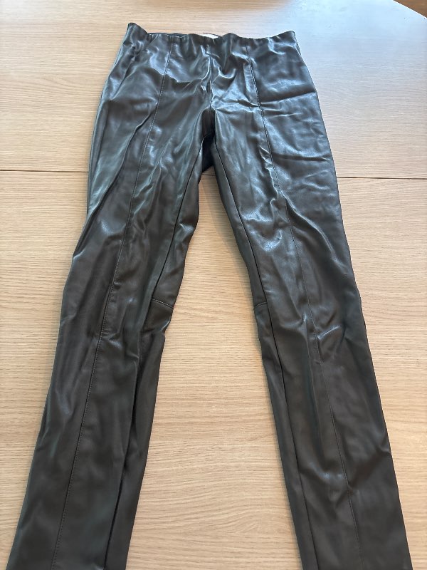 Plu leðurleggings grænar