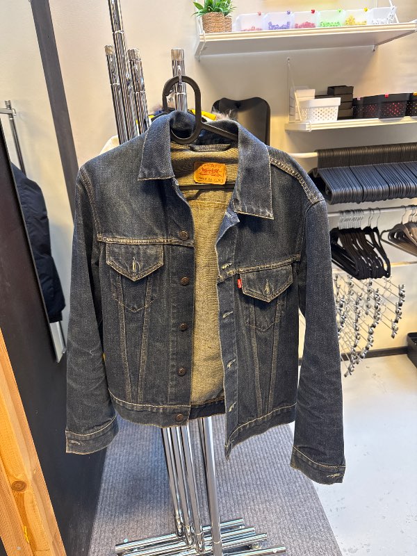 Levis gallajakki