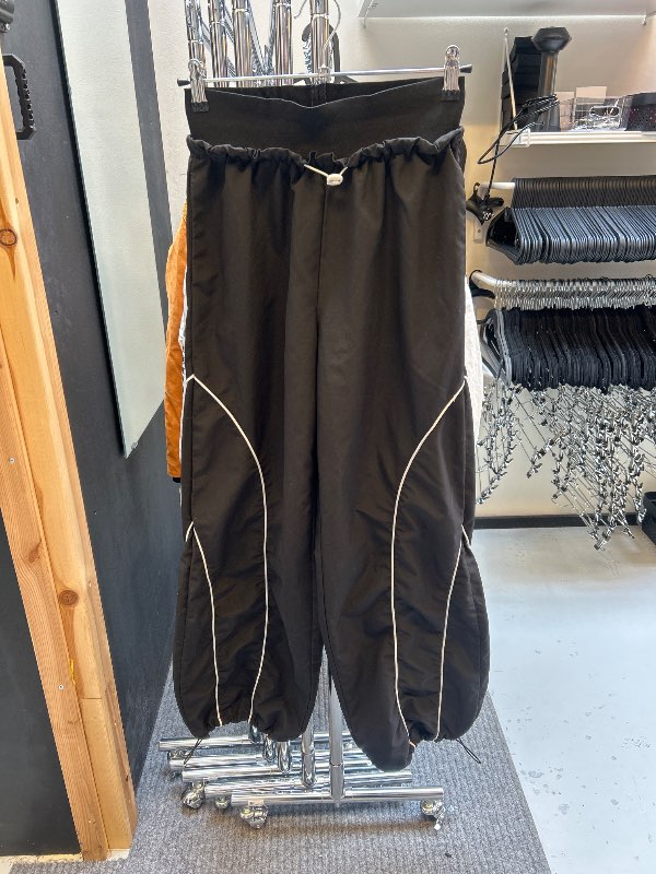 Svartar buxur