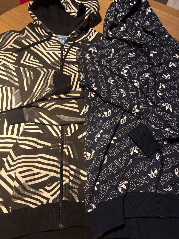 Hettupeysa - rennd adidas