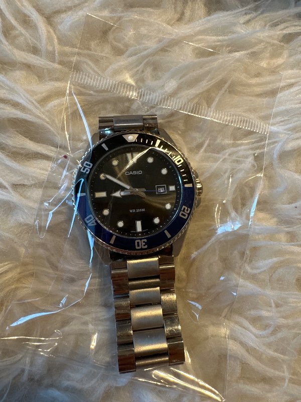 Casio úr silfrað og blátt