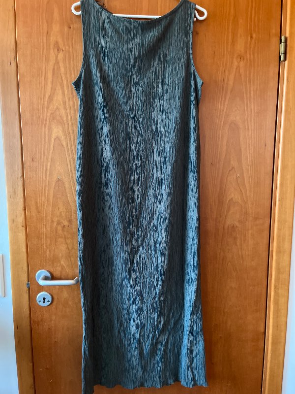 Kjóll grænn ermalaus st.M Lindex