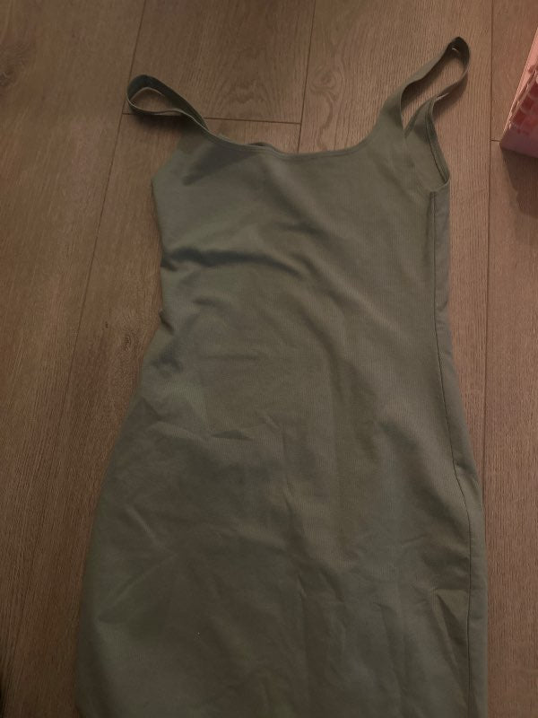 Zara grænn kjóll
