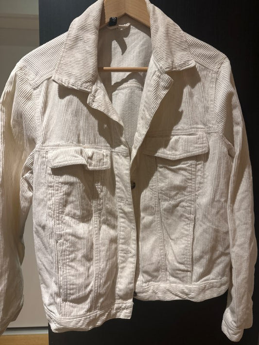 Divided Cream Jakka