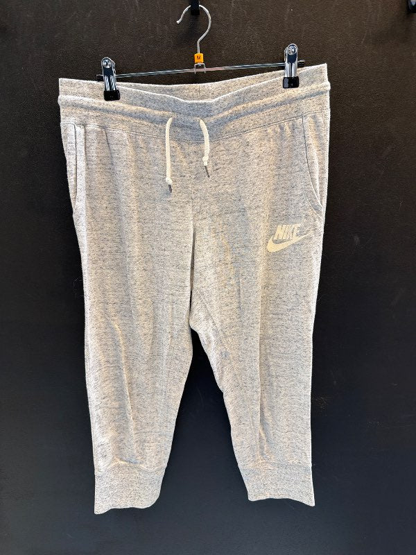 Nike kvartbuxur