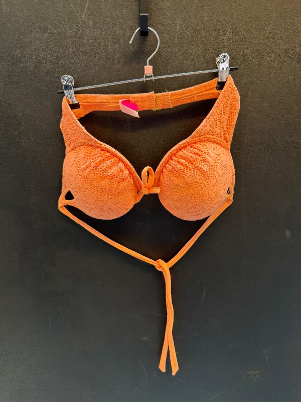VS bikiní toppur lítið notaður
