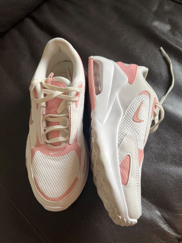 Skór Nike Air Max bleikir st.38