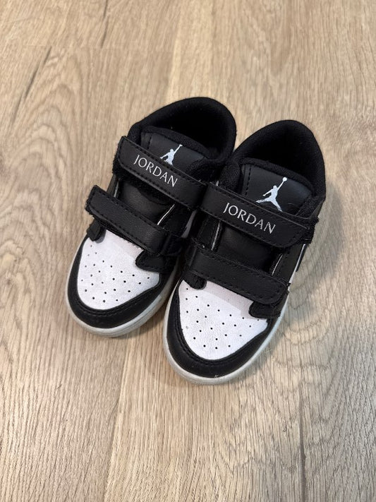 Jordan skóra (fałszywa)