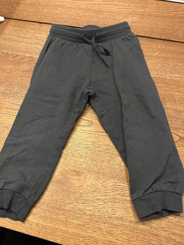 H&m dökkgrá buxur
