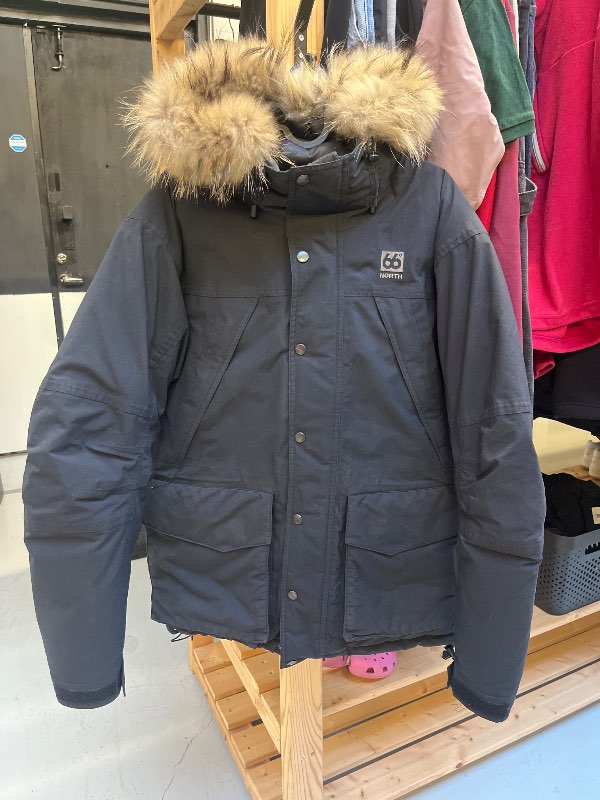 66N Þórsmörk Parka SE með pels