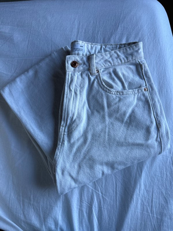 Hvítar gallabuxur bershka
