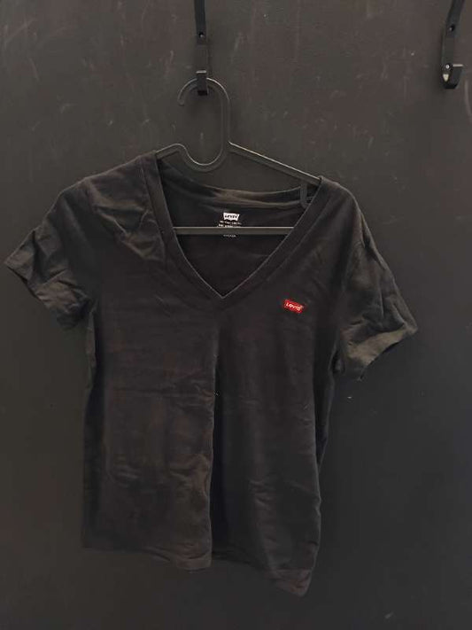 Levis bolur