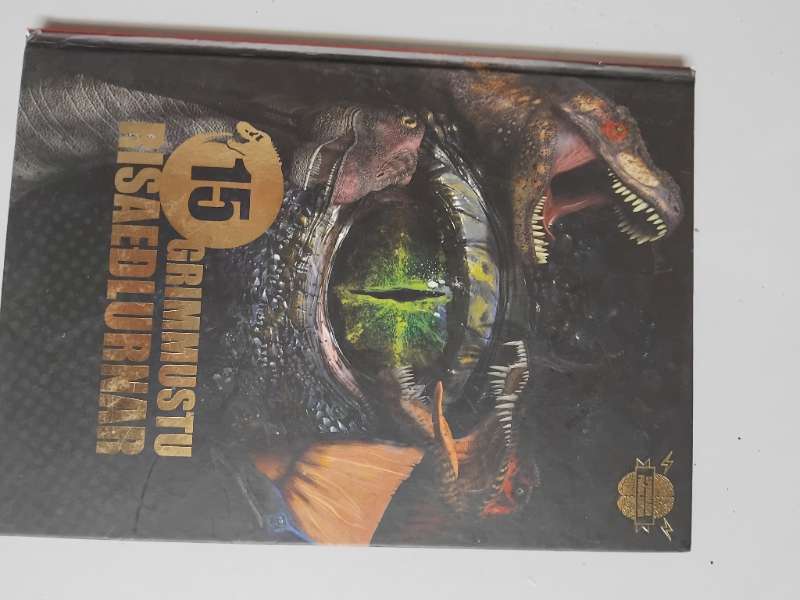 Bók 15 grimmustu risaeðlurnar