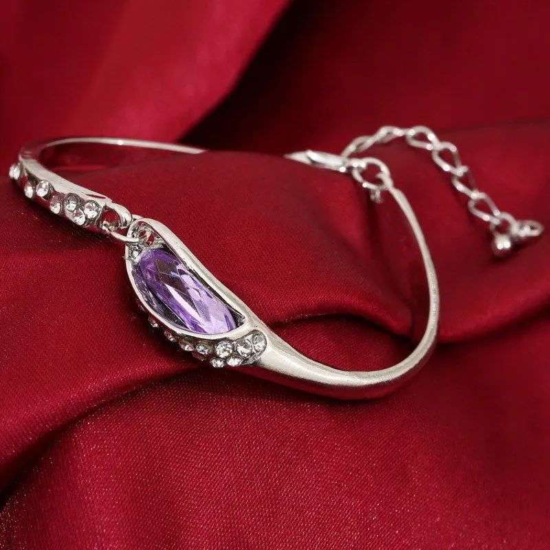 Armband nýtt