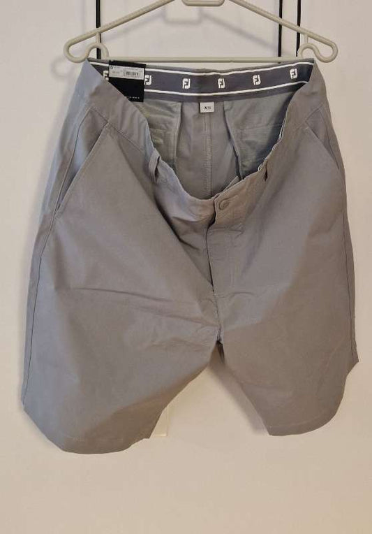 Herrastuttbuxur gráar