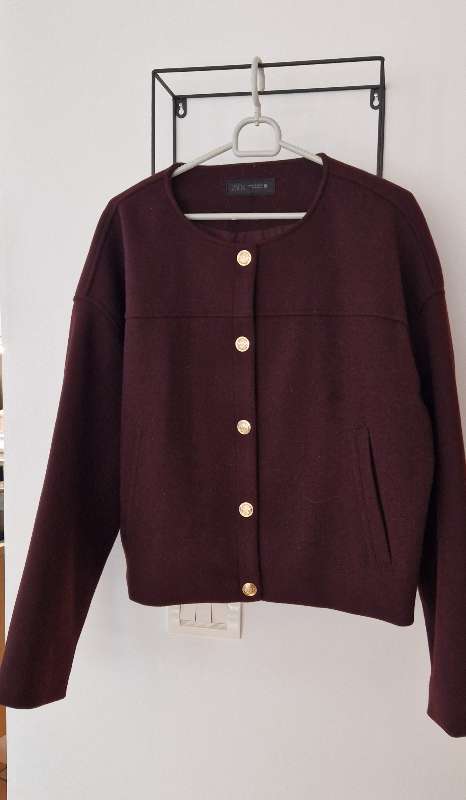 Jakki vínrauður Zara