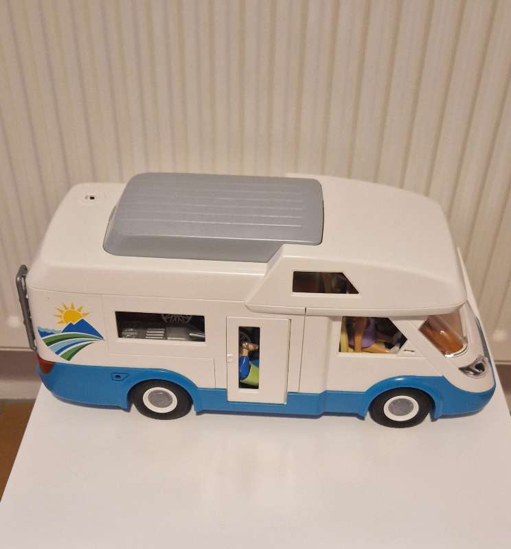Playmobil ferðabíll