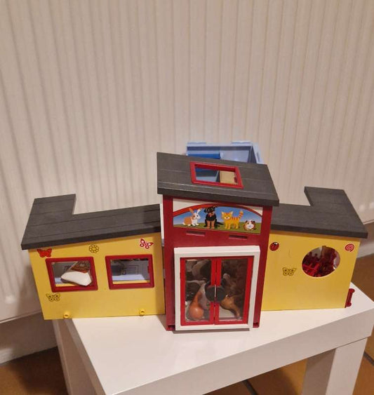 Playmobil dýralæknastöð