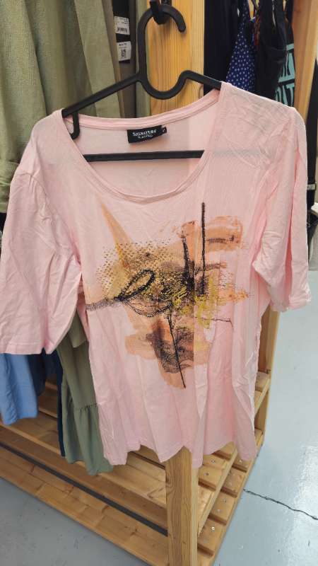 Bolur bleikur Signature