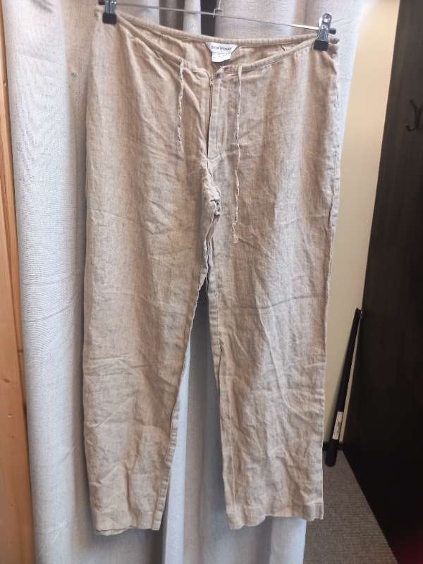 Zara woman