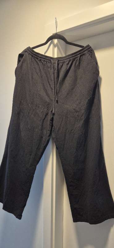 Hör buxur