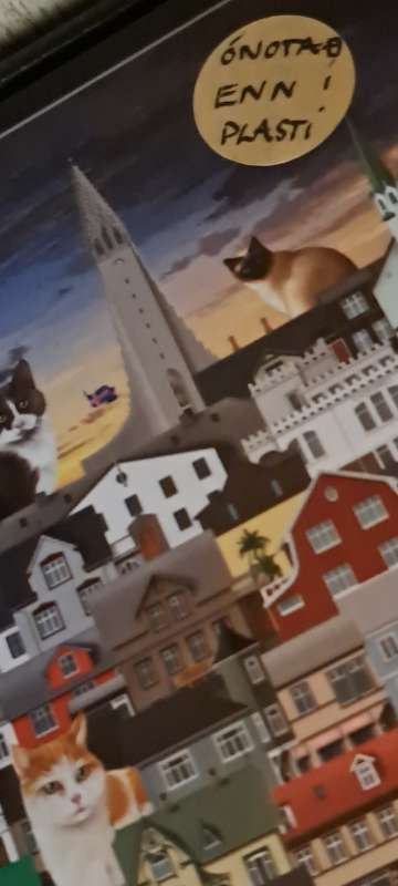 Ónitað Cats in Reykjavík púsl í plasti