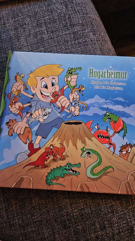 Hugarheimur bók